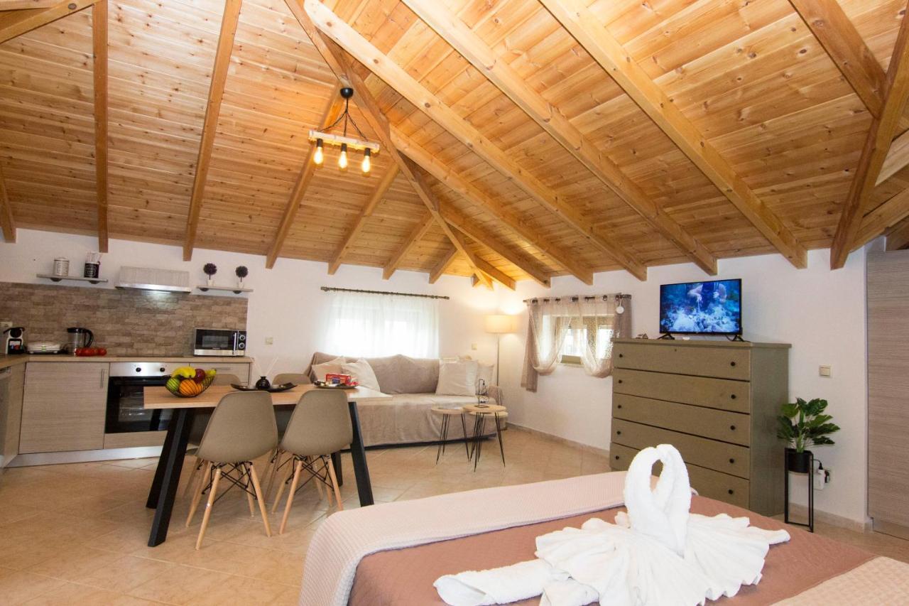 Selinitsa Stone Studio - Mani Seaview Retreat Agios Nikolaos  Esterno foto